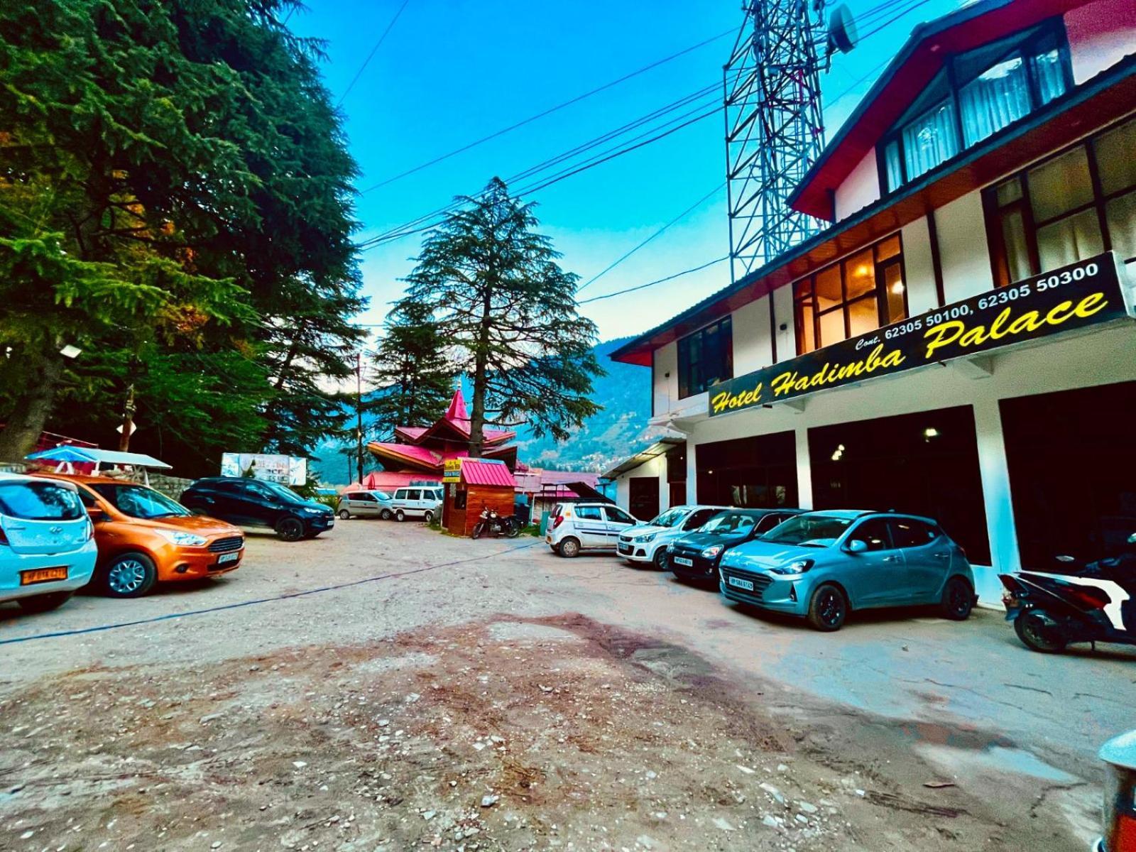 Hadimba Hill View By Hadimba Palace, Manali - Premium Room ! Family Hotel ! Parking ! Near Hadimba Temple Manāli Exterior foto