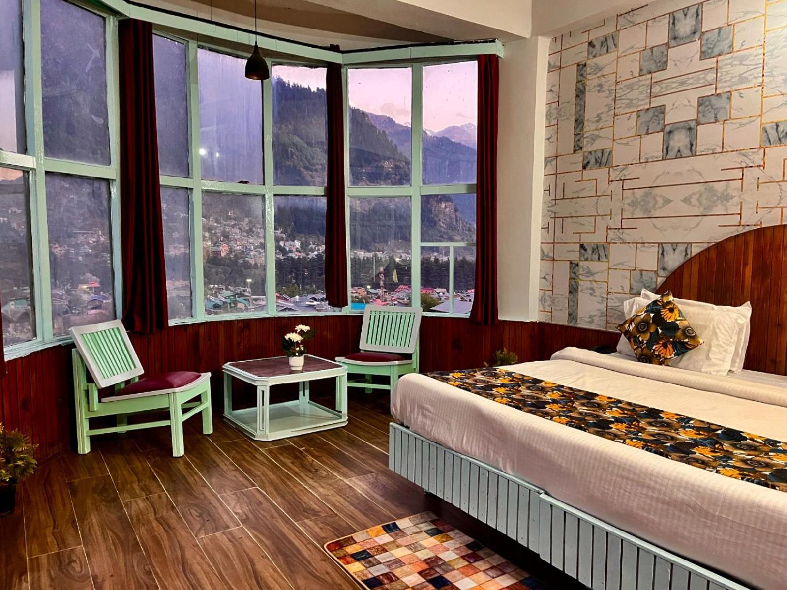 Hadimba Hill View By Hadimba Palace, Manali - Premium Room ! Family Hotel ! Parking ! Near Hadimba Temple Manāli Exterior foto