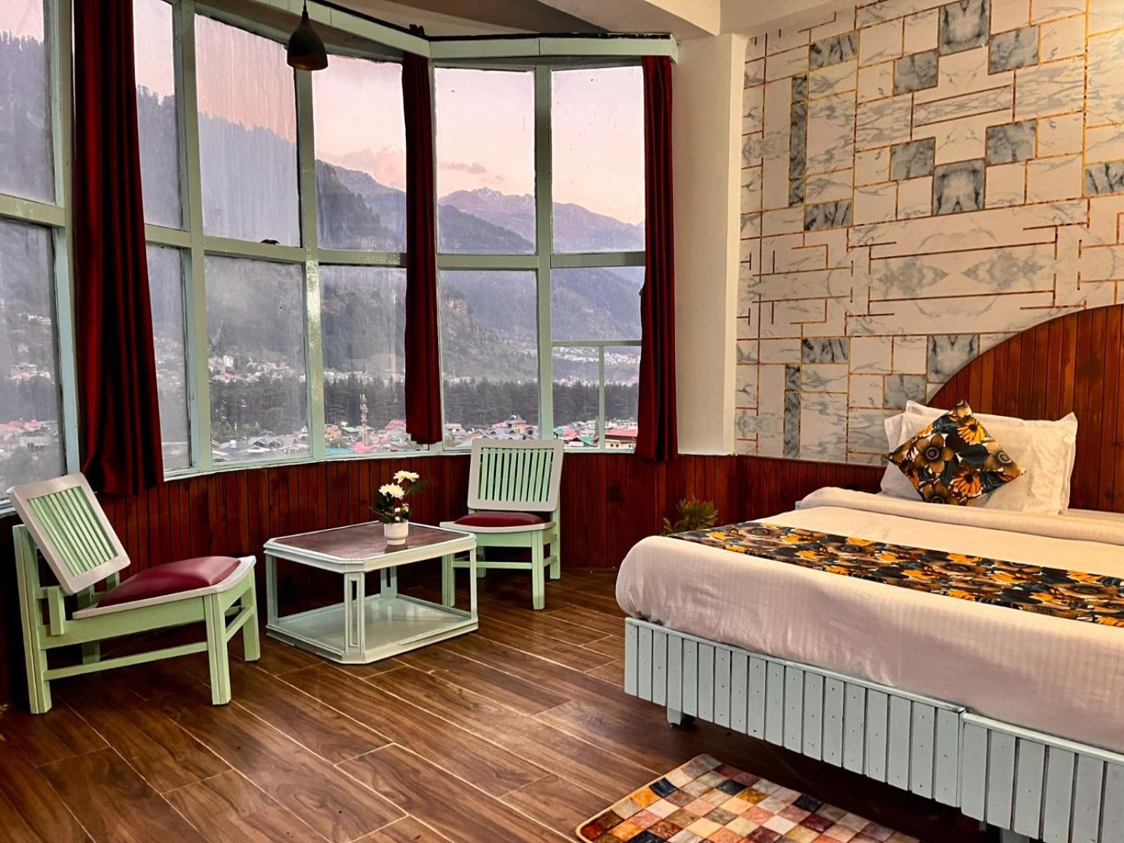 Hadimba Hill View By Hadimba Palace, Manali - Premium Room ! Family Hotel ! Parking ! Near Hadimba Temple Manāli Exterior foto